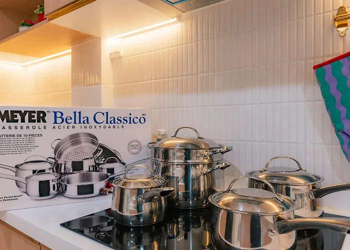 Villa Prime Sukhumvit Modern Home, Phrom Phong Bts, Em District, Up To 14 Guests Bangkok